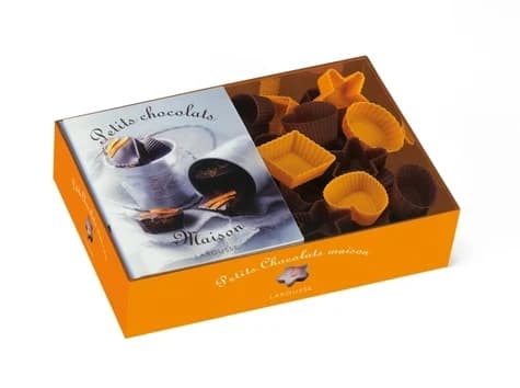 Petits chocolats maison. Coffret : 1 livre + 30 moules