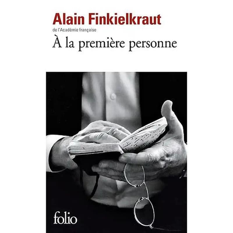 À la première personne