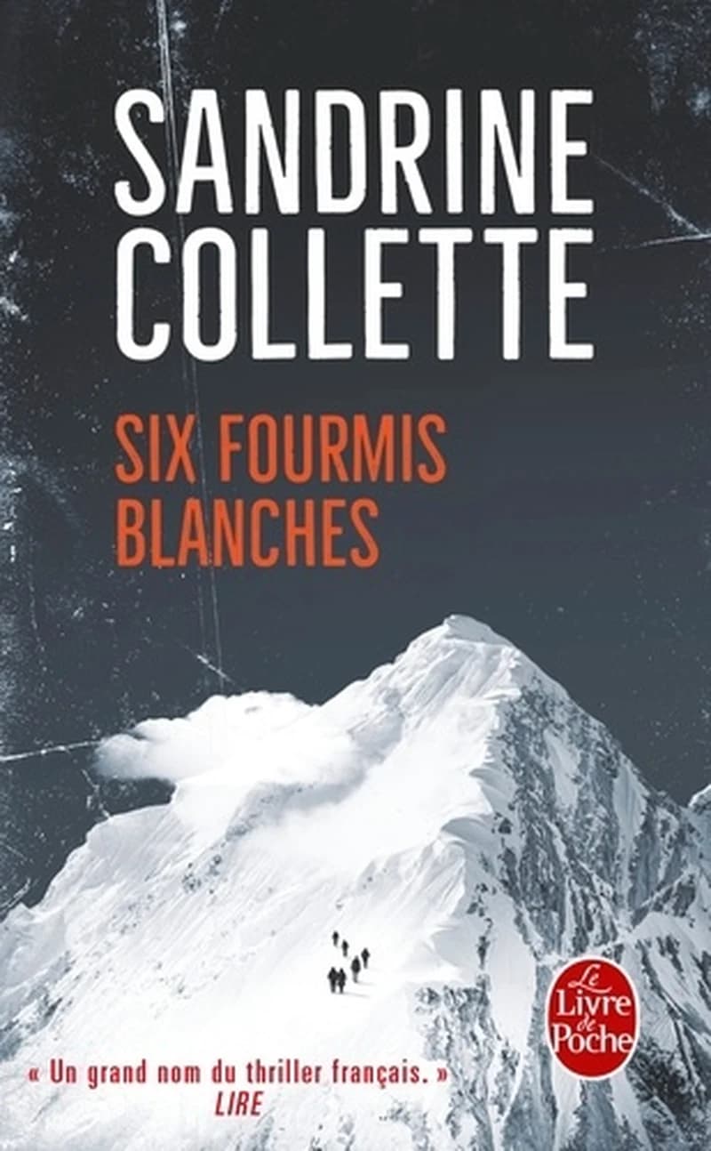 Six fourmis blanches