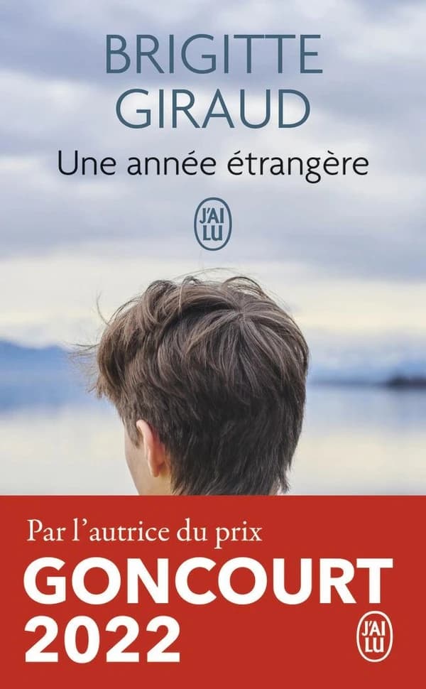 une Annee Étrangère Re