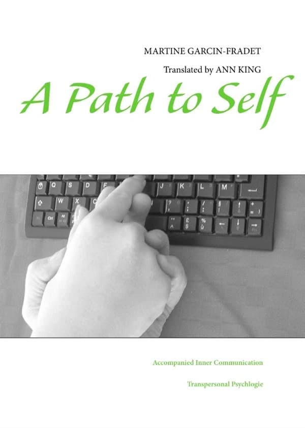 A path to self ; accompanied inner communication