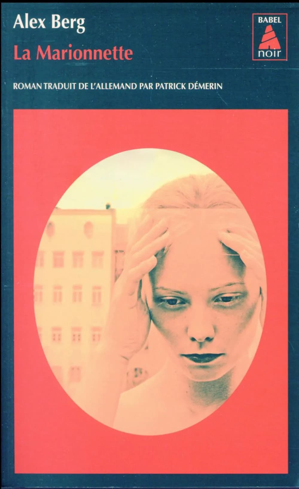 La marionnette : roman