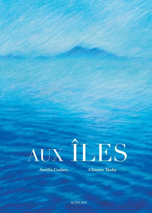 Aux îles
