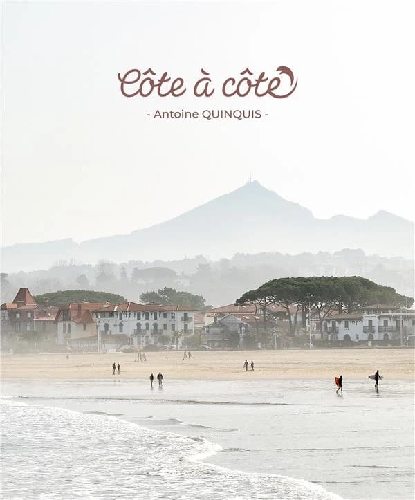 Côte à côte