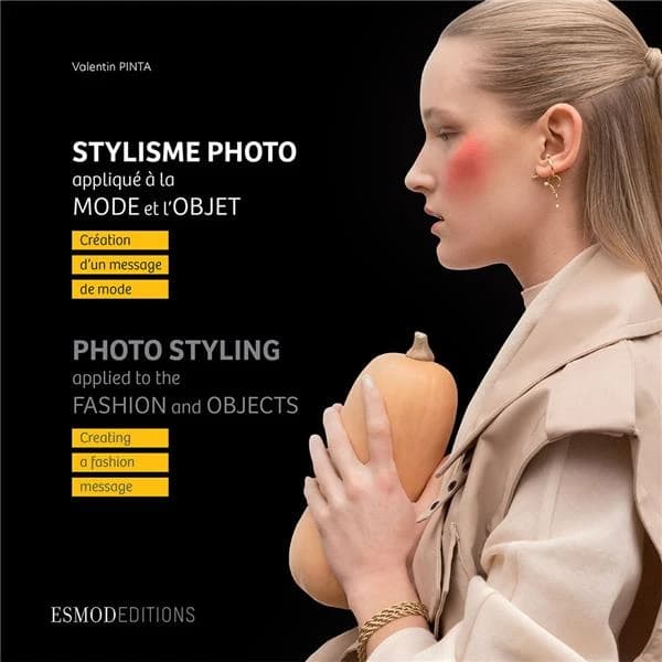 Stylisme photo appliqué à la mode et l'objet : création d'un message de mode