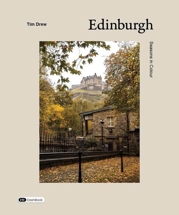 Edinburgh : seasons in colour