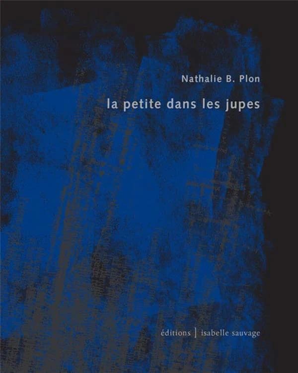 La petite dans les jupes