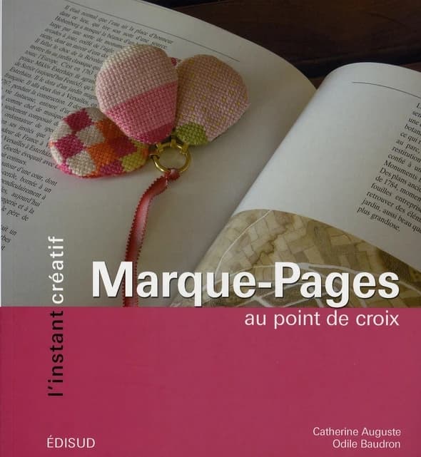Marque-pages au point de croix