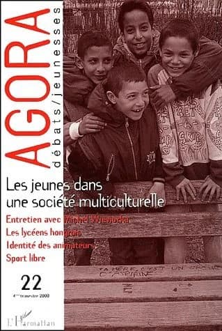 Les JEUNES DANS UNE SOCIÉTÉ MULTICULTURELLE