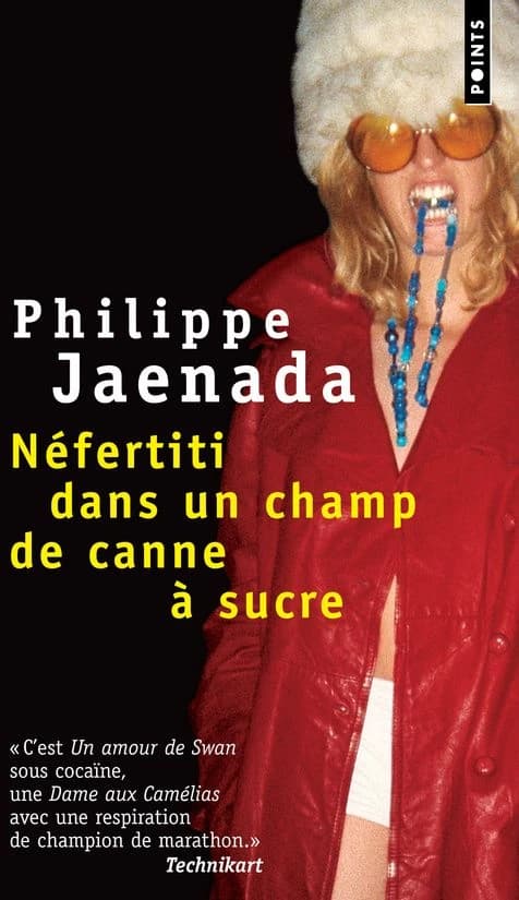 Néfertiti dans un champ de canne à sucre