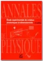 étude expérimentale de cristaux photoniques bi-dimensionnels