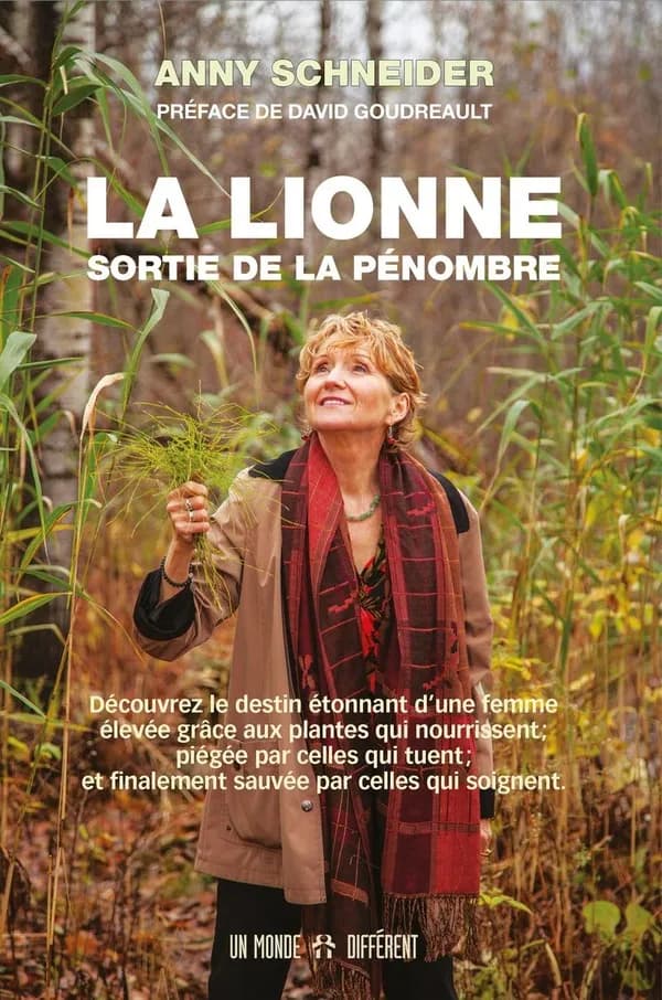 La lionne sortie de la pénombre...