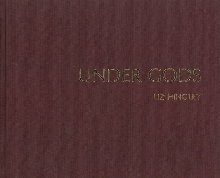 Under gods : procession de fois sur Soho road