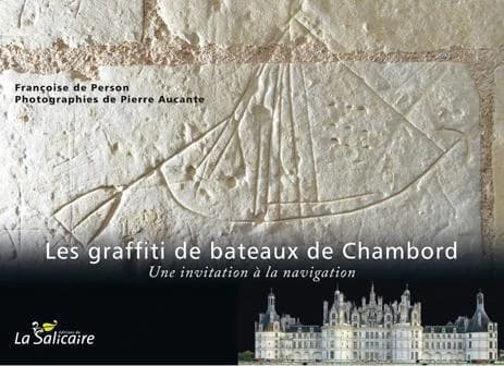 Les graffiti de bateaux de Chambord : une invitation à la navigation
