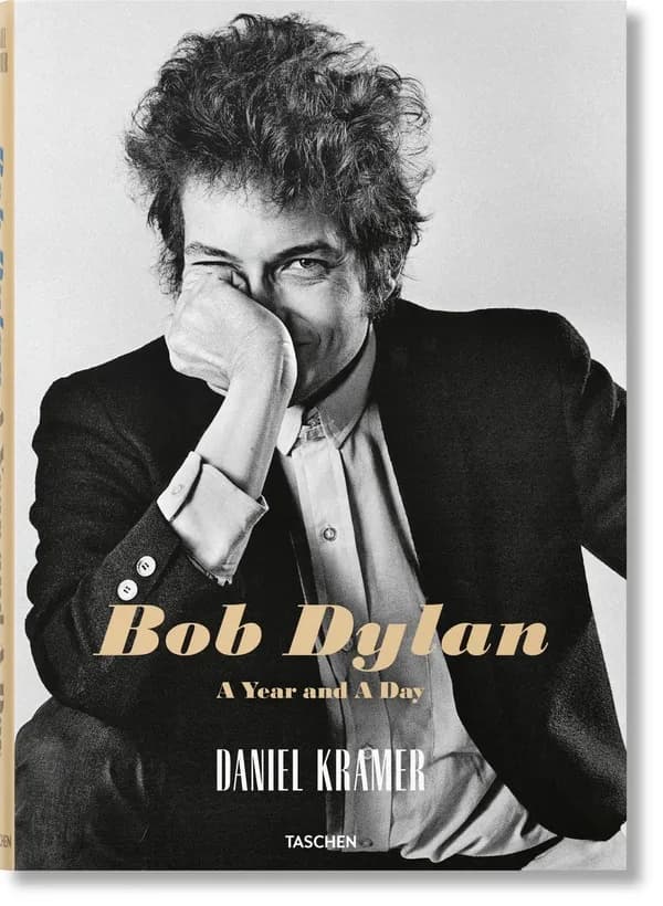 Bob Dylan : a year and a day