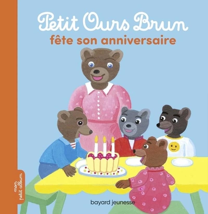 Petit Ours brun fête son anniversaire