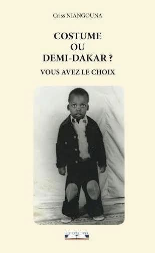 Costume ou demi-Dakar ? Vous avez le choix : théâtre