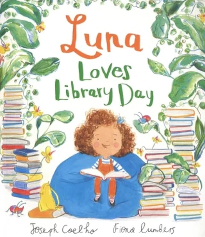 LUNA LOVES LIBRARY DAY