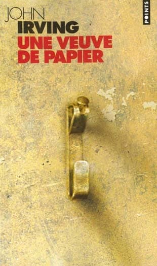 Une veuve de papier : roman