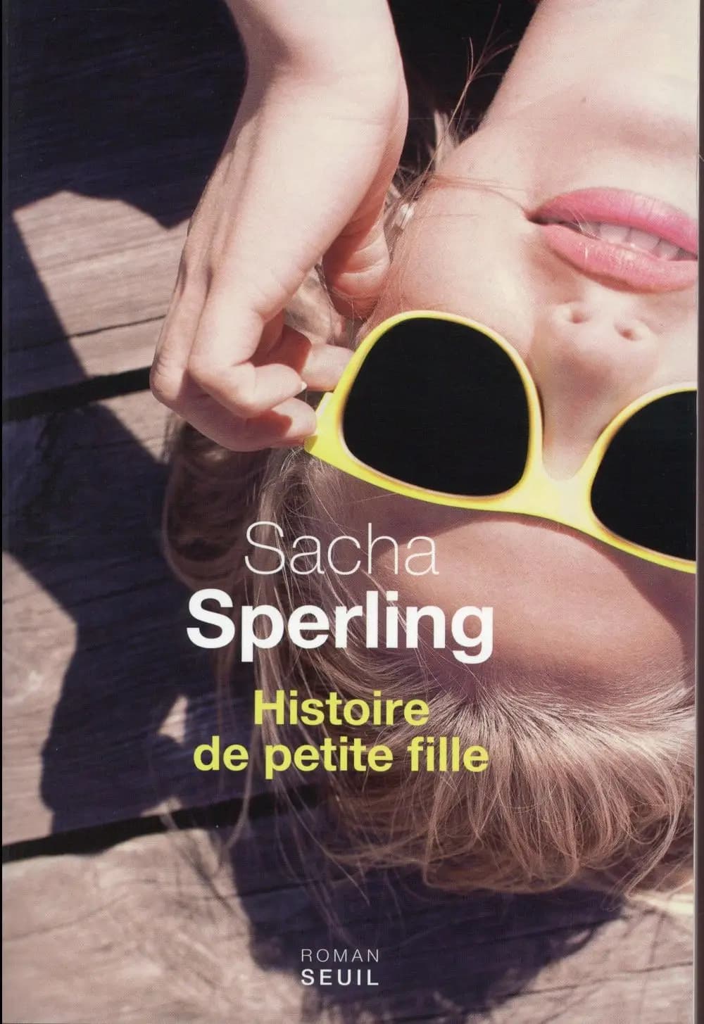 Histoire de petite fille : roman