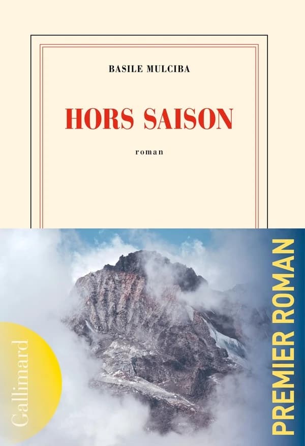 Hors saison : roman