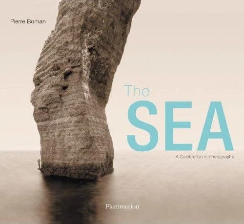 The sea : a celebration in photographs