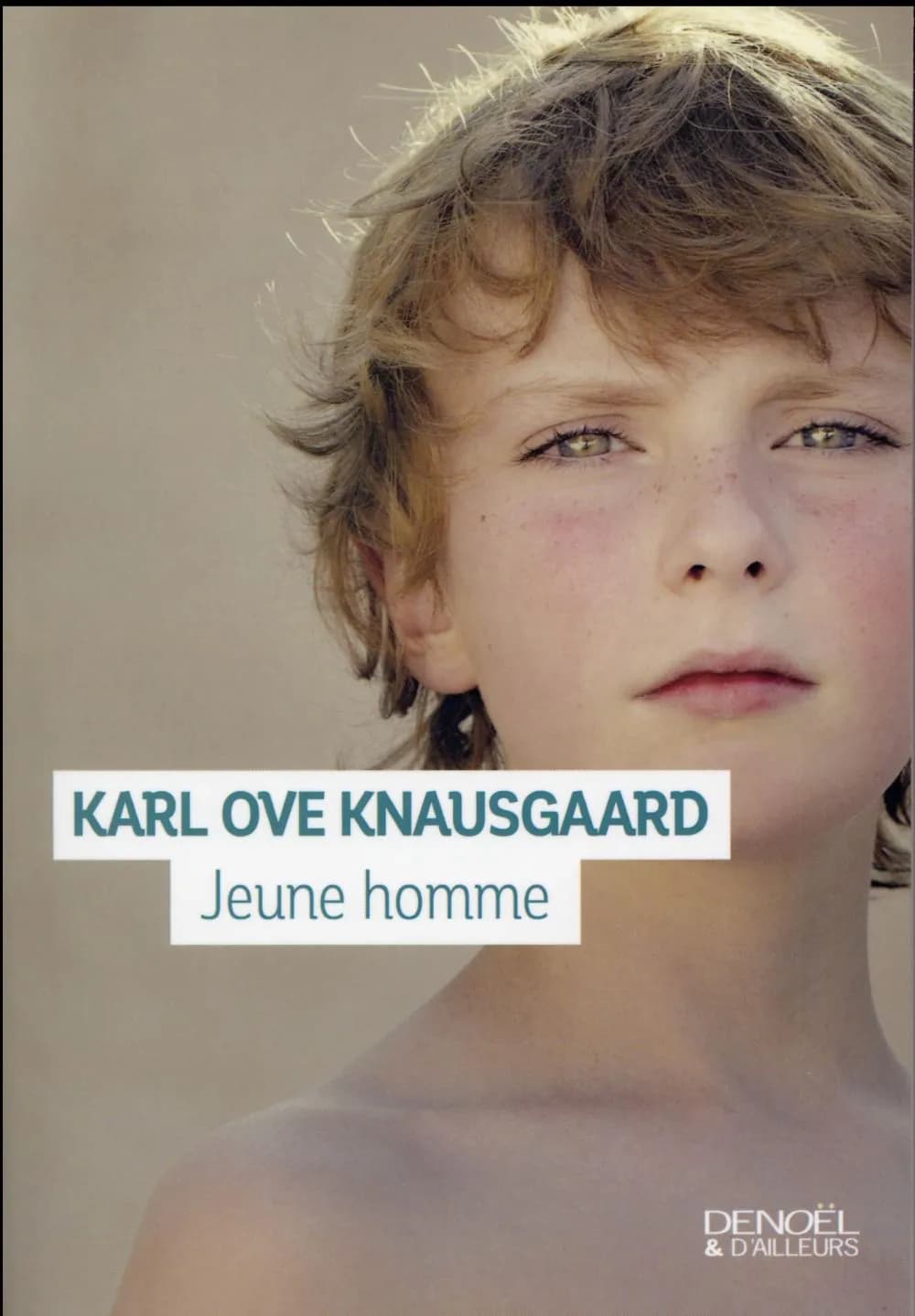 Jeune homme : roman