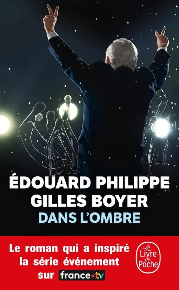 Dans l'ombre : roman