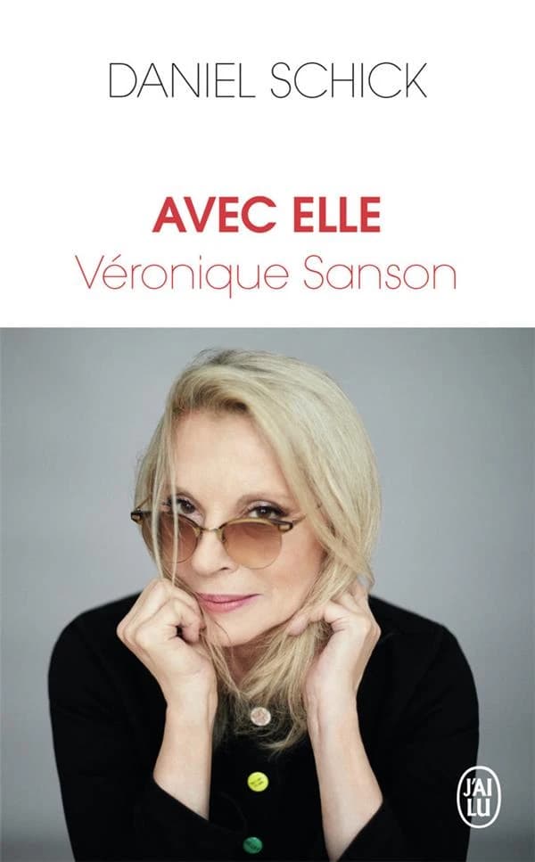 Avec elle