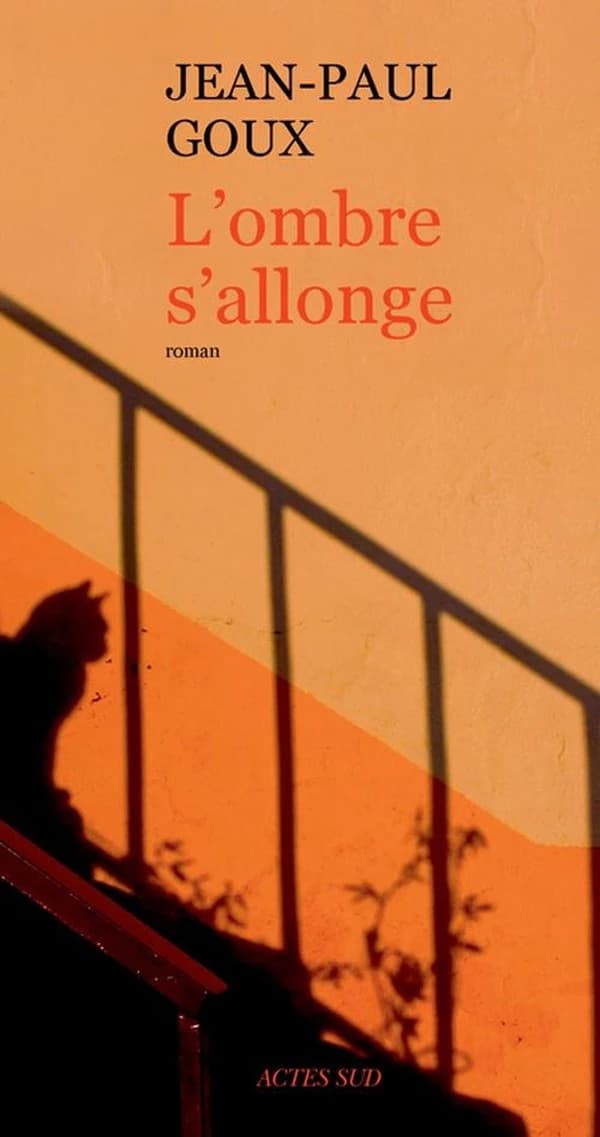 L'ombre s'allonge : roman