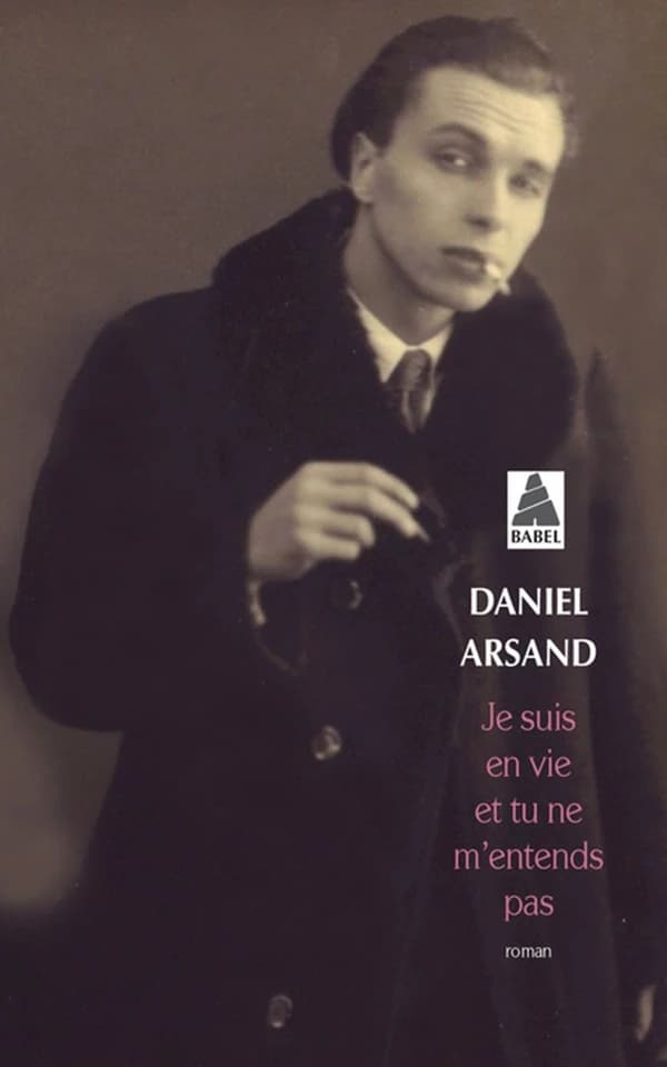 Je suis en vie et tu ne m'entends pas : roman
