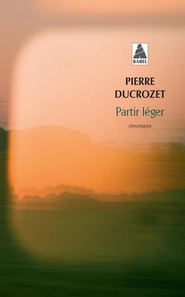 Partir léger : un an de chroniques dans "Libération"