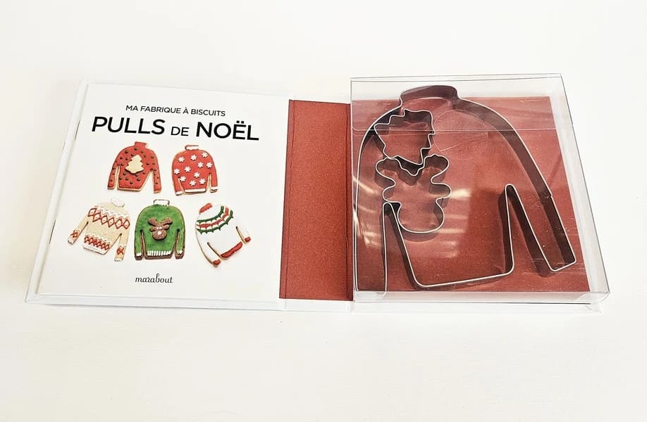 Ma fabrique à biscuits pulls de Noël : Coffret avec 3 emporte-pièces et 1 livre de recettes