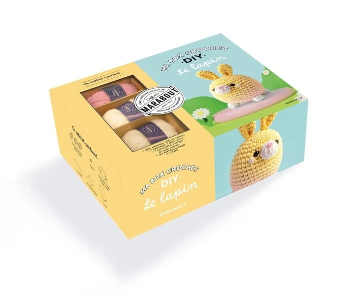 Ma box crochet DIY Le lapin : Avec 3 fils de couleur 100% coton, 2 yeux, 1 pancarte vierge et son ruban, 1 crochet, du rembourrage