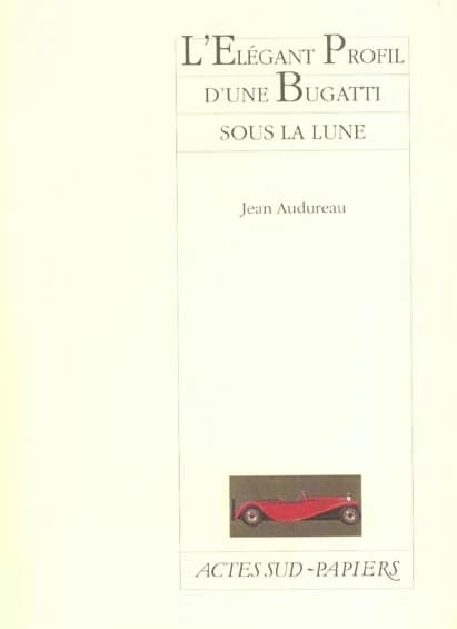 L'élégant profil d'une Bugatti sous la lune