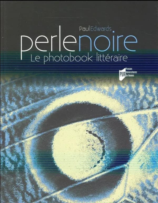 Perle noire : le photobook littéraire