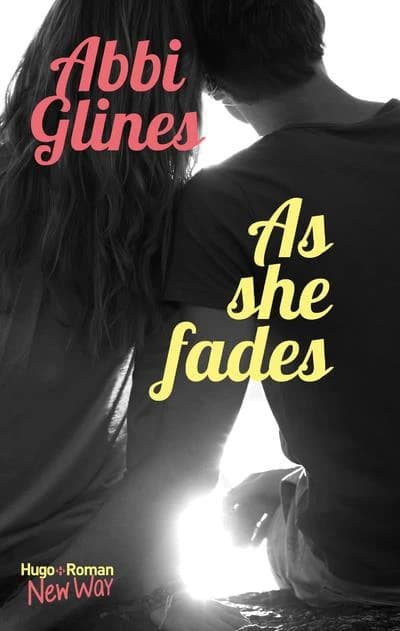 As she fades : roman