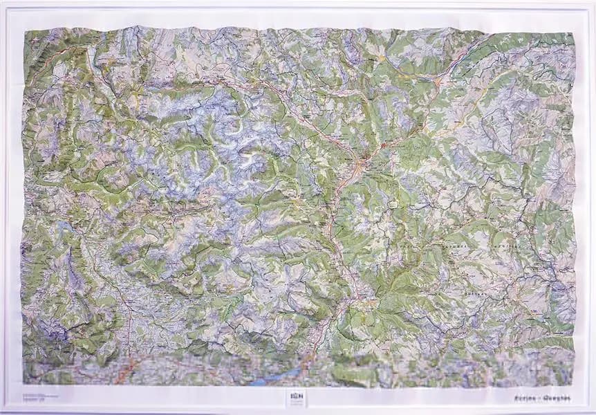 Écrins -Queyras (2e édition) Institut national de l'information géographique et forestière