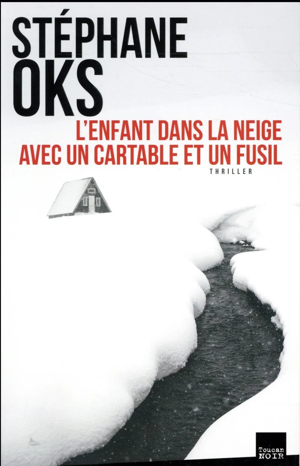 L'enfant dans la neige avec un cartable et un fusil : thriller