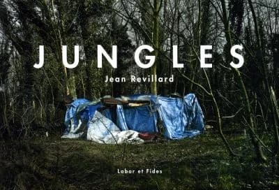 Jungles : abris de fortune aux abords de la Manche