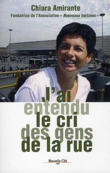 J'ai entendu le cri des gens de la rue