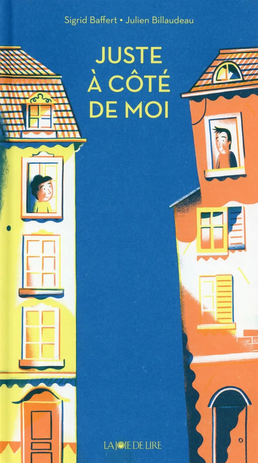 Juste à côté de moi
