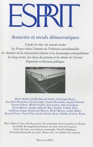 Esprit n.73 : avancées et reculs démocratiques