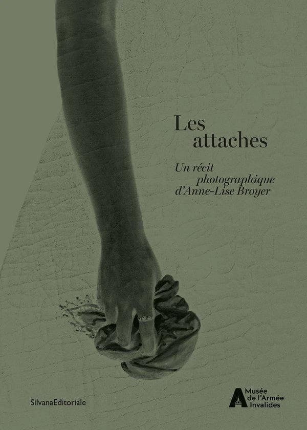 Les attaches : un récit photographique d'Anne-Lise Broyer