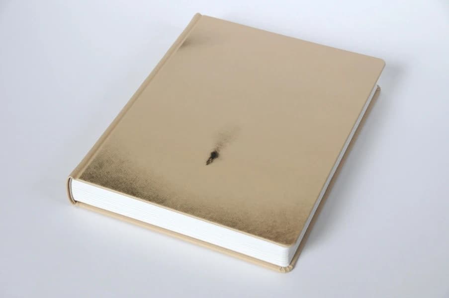 Omphalos ; sketchbook 2015