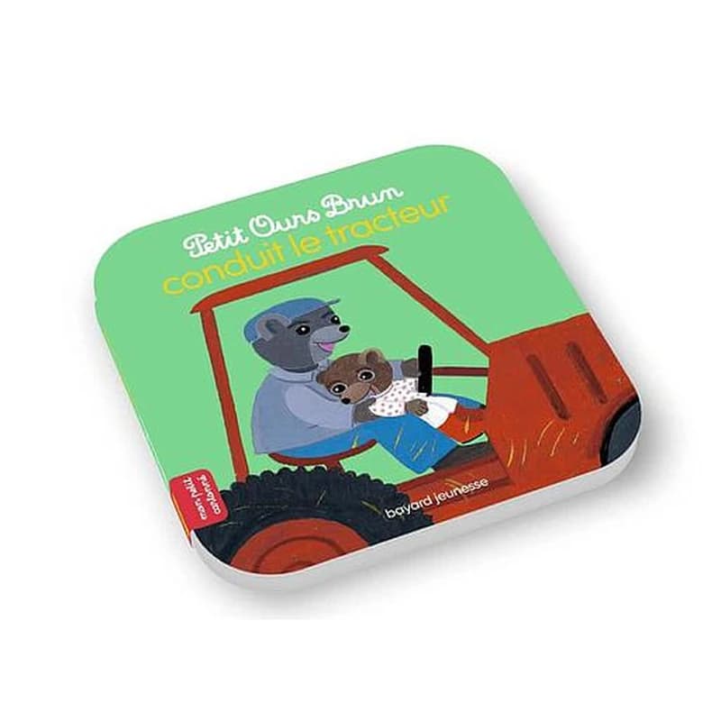 Petit Ours brun conduit le tracteur