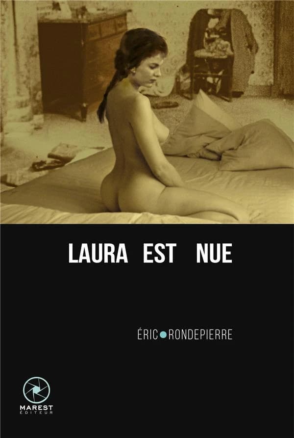 Laura est nue : oeuvre libre
