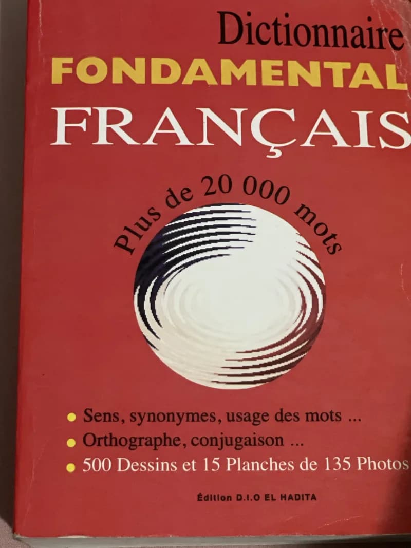 Couverture de Dictionnaire fondamental français