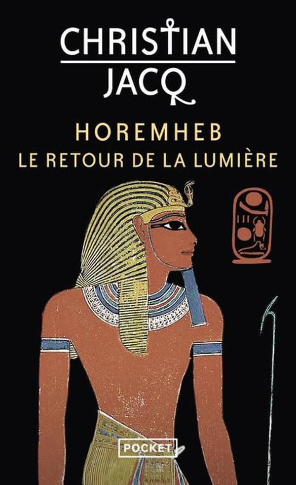 Horemheb : le retour de la lumière : roman