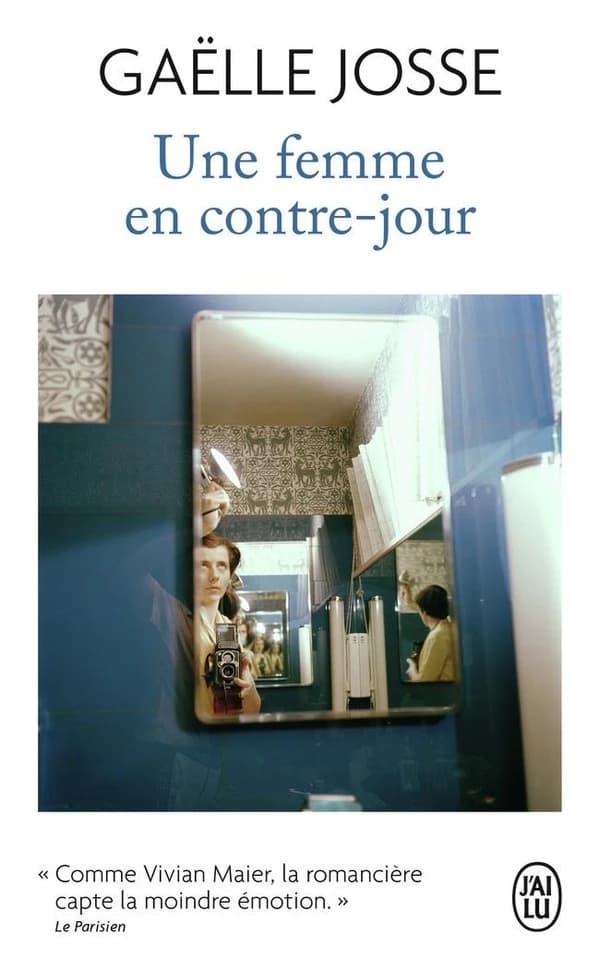 Une femme en contre-jour : roman